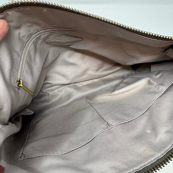 FOSSIL Kinley Leather Crossbody Bag Light Gray Bone Neutral Minimalist Classic - Picture 10 of 14